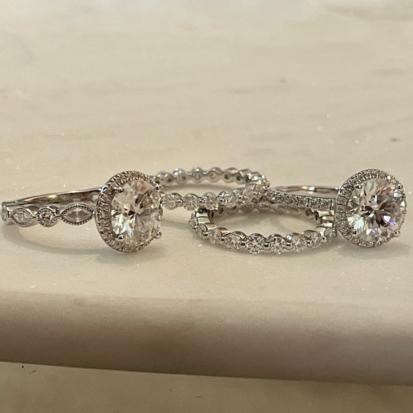 3ct with Halo & Art Deco band moissanite ring - Picture 9 of 12